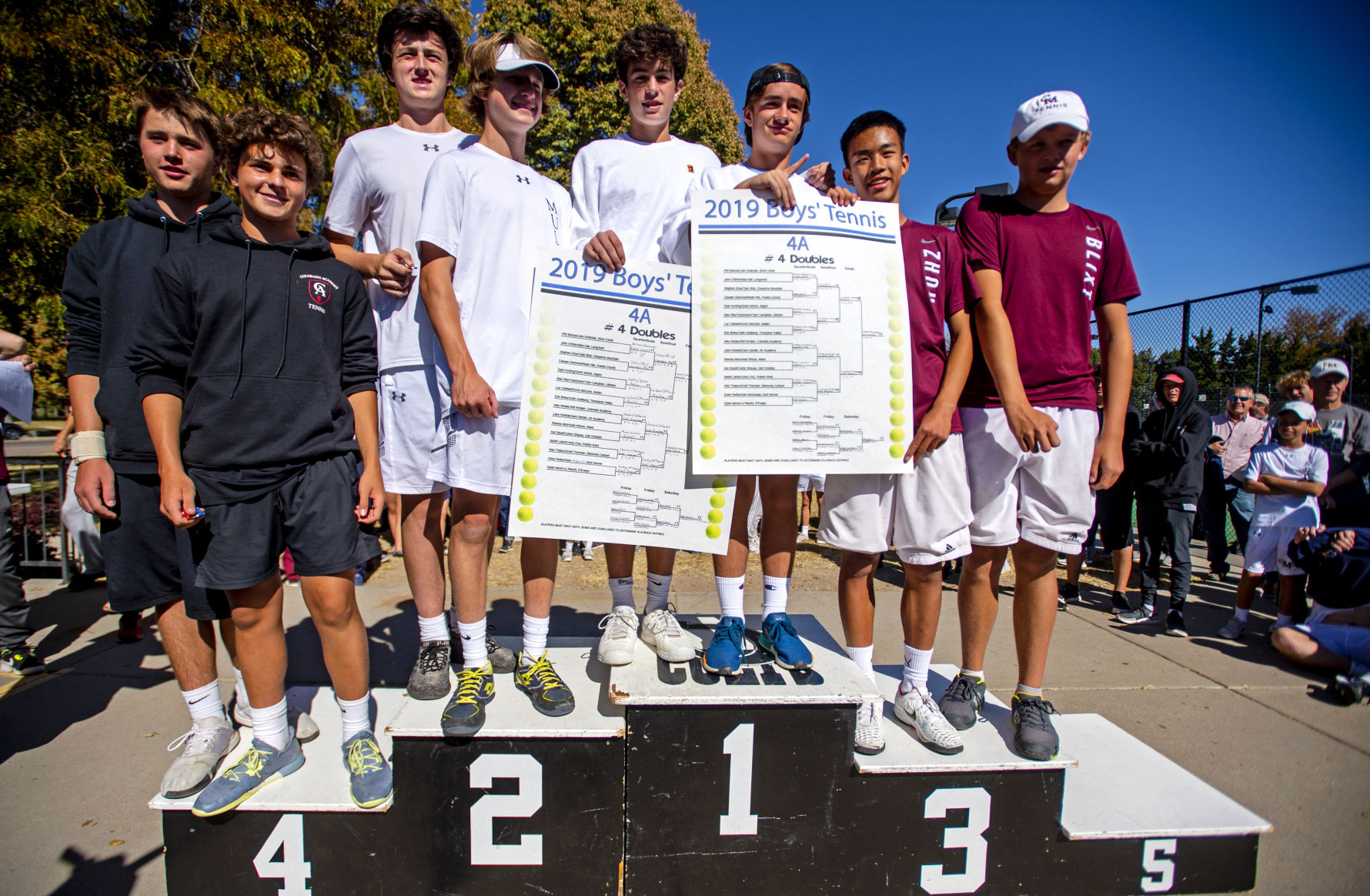 101919-s-tennis 1165.jpg